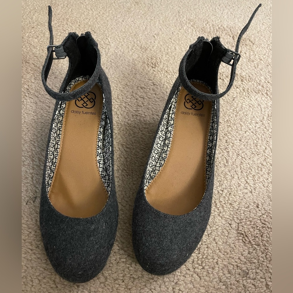 Wool gray wedge heel